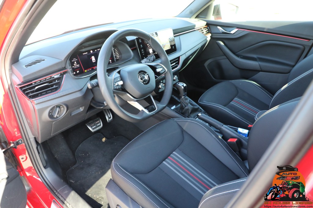Luxus Skoda Kamiq Monte Carlo Innenraum Fotos