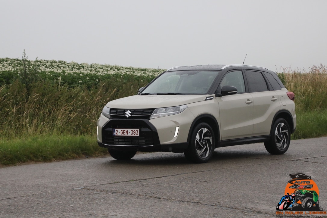 LE SUZUKI VITARA : UN GRAND CLASSIQUE ici en version 1.4 HYBRIDE 48V 4X4
